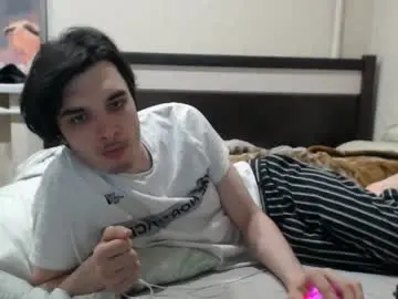 Chaturbate Adult Webcam of cris_peace