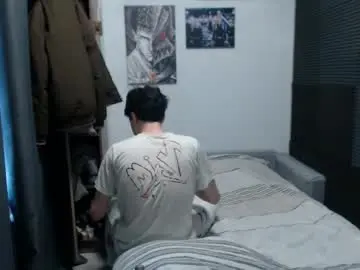 Chaturbate Watch Live Sex Cams of cris_peace