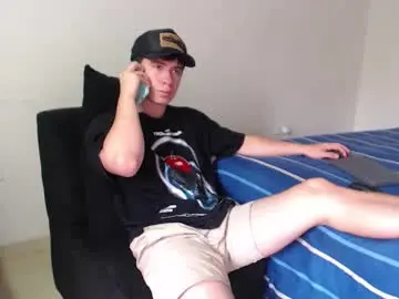 Chaturbate Adult Video Chat of harry_brown2324