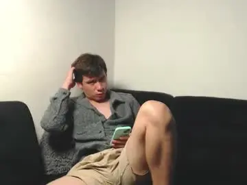 Chaturbate Nude Webcam of harry_brown2324