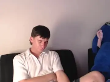 Chaturbate Adult Webcam of harry_brown2324