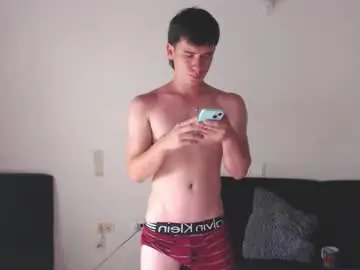 Chaturbate Adult Video Chat of harry_brown2324