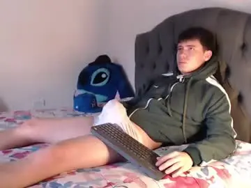 Chaturbate Adult Webcam of harry_brown2324