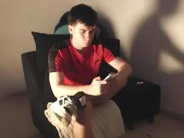 Chaturbate Live Sex Cam of harry_brown2324