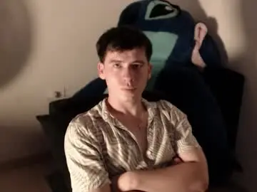 Chaturbate Nude Webcam of harry_brown2324