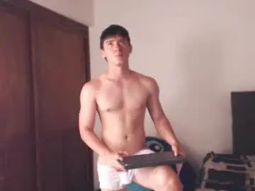 Chaturbate Free Porn Cam of harry_brown2324