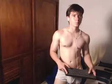 Chaturbate Adult Webcam of harry_brown2324