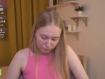 Chaturbate Live Porn of rinavi