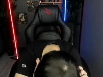 Chaturbate Best live sex cam show of alejandro_ellias