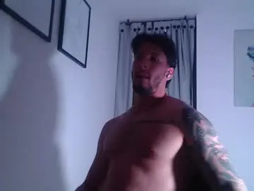 Chaturbate Live Sex of andrew_mathe