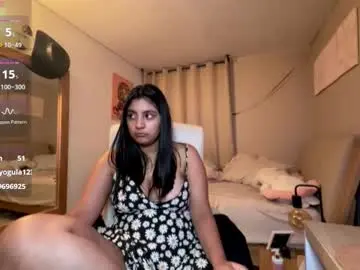 Chaturbate Free Porn Cam of cloe_small08