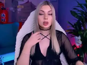 Chaturbate Watch Live Sex Cams of hyileyclark