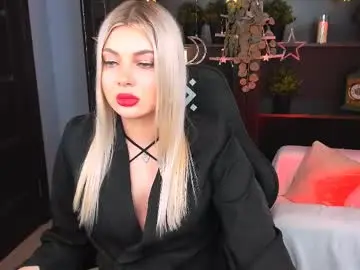 Chaturbate Watch Live Sex Cams of hyileyclark