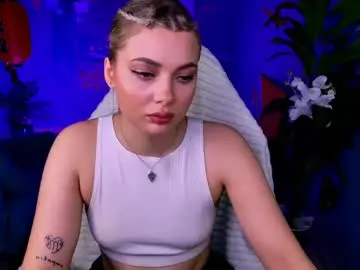 Chaturbate Sex Cam of hyileyclark