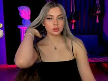 Chaturbate Sex Cam of hyileyclark