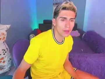 Chaturbate Adult Video Chat of latin_boysxxx_