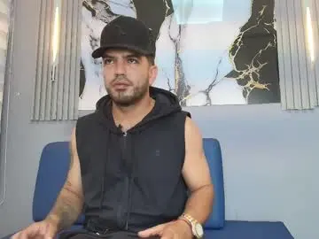 Chaturbate Watch Live Sex Cams of patrick_savage1