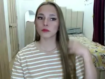 Chaturbate Live Sex of queen_heart0