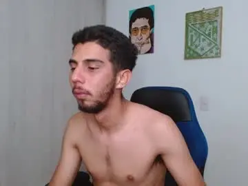 Chaturbate Sex Chat of alejo_hot23