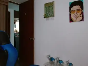 Chaturbate Sex Chat of alejo_hot23