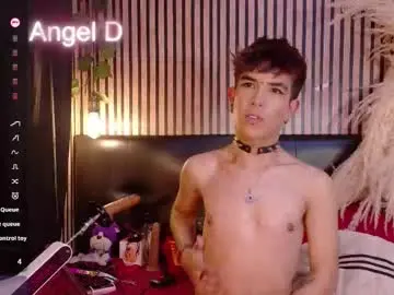 Chaturbate Live Porn of angeldustt_19