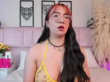 Chaturbate Best live sex cam show of ari_lynn_