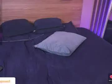 Chaturbate Live Sex of charloottee_1