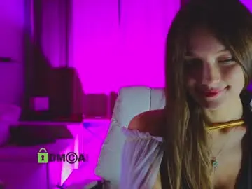 Chaturbate Nude Webcam of crazzy_cherry