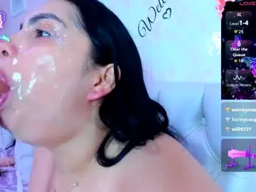 Chaturbate Live Sex Cam of evelinn_belen