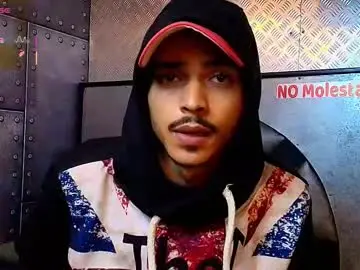 Chaturbate Private Sex Chat of marcusrain_