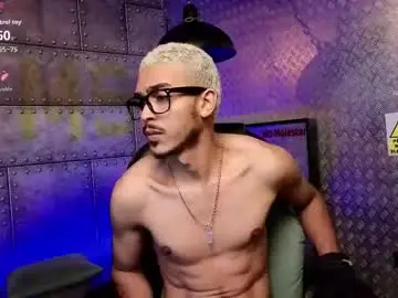 Chaturbate Sex Chat of marcusrain_