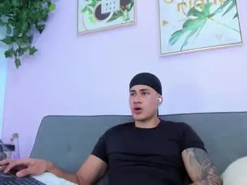 Chaturbate Adult Video Chat of pablo_boston
