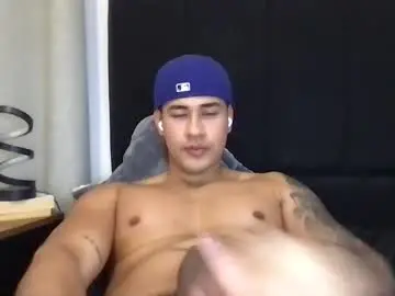 Chaturbate Best live sex cam show of pablo_boston