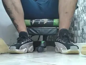 Chaturbate Free Live Porn of srfindomfeet_