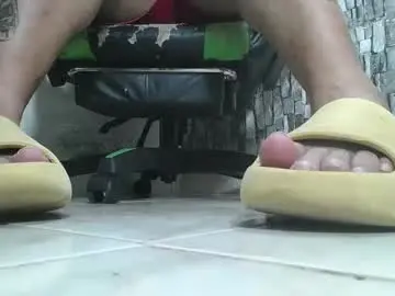 Chaturbate Live Sex of srfindomfeet_