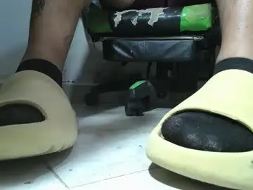 Chaturbate Adult Webcam of srfindomfeet_