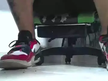 Chaturbate Best live sex cam show of srfindomfeet_