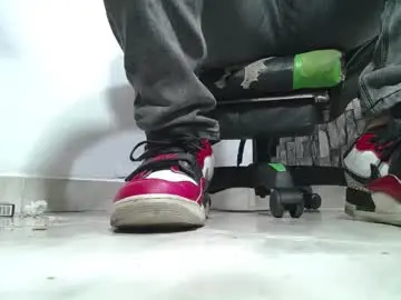 Chaturbate Adult Video Chat of srfindomfeet_