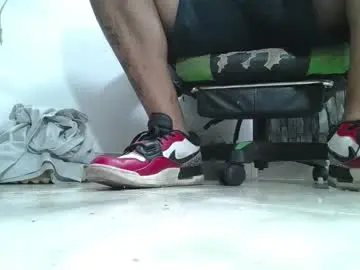 Chaturbate Nude Webcam of srfindomfeet_