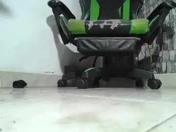 Chaturbate Best Webcam of srfindomfeet_