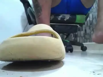 Chaturbate Live Porn of srfindomfeet_