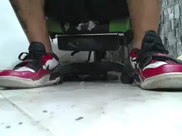 Chaturbate Adult Webcam of srfindomfeet_