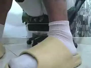 Chaturbate Free Live Porn of srfindomfeet_