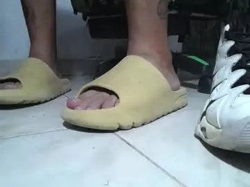 Chaturbate Adult Webcams of srfindomfeet_