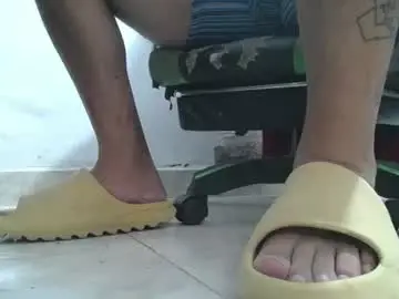 Chaturbate Watch Live Sex Cams of srfindomfeet_