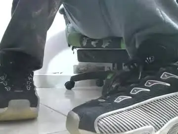 Chaturbate Best Webcam of srfindomfeet_