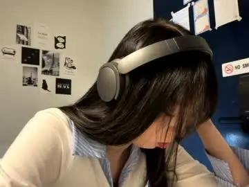 Chaturbate Watch Live Sex Cams of zulaedds