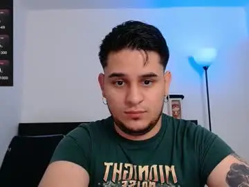 Chaturbate Sex Cam of colin_lewisss