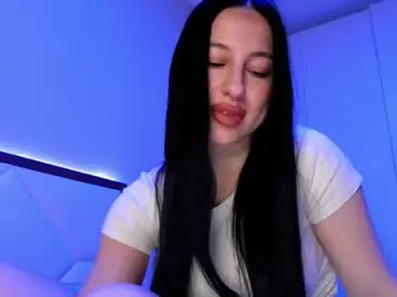 Chaturbate Live Sex Cam of delly_love