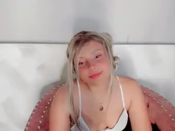 Chaturbate Best live sex cam show of molly_logan